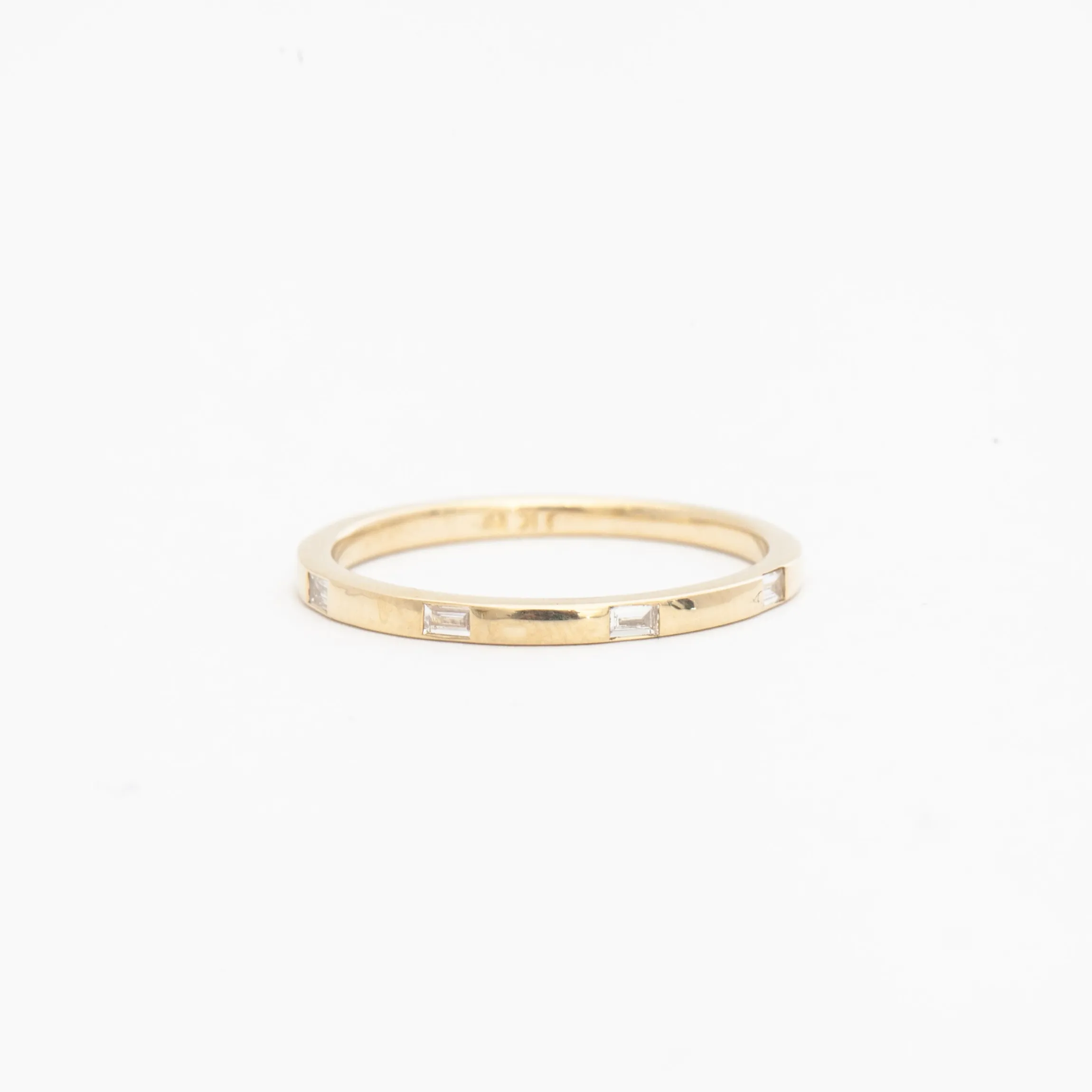 Eternal Baguette Dot Band