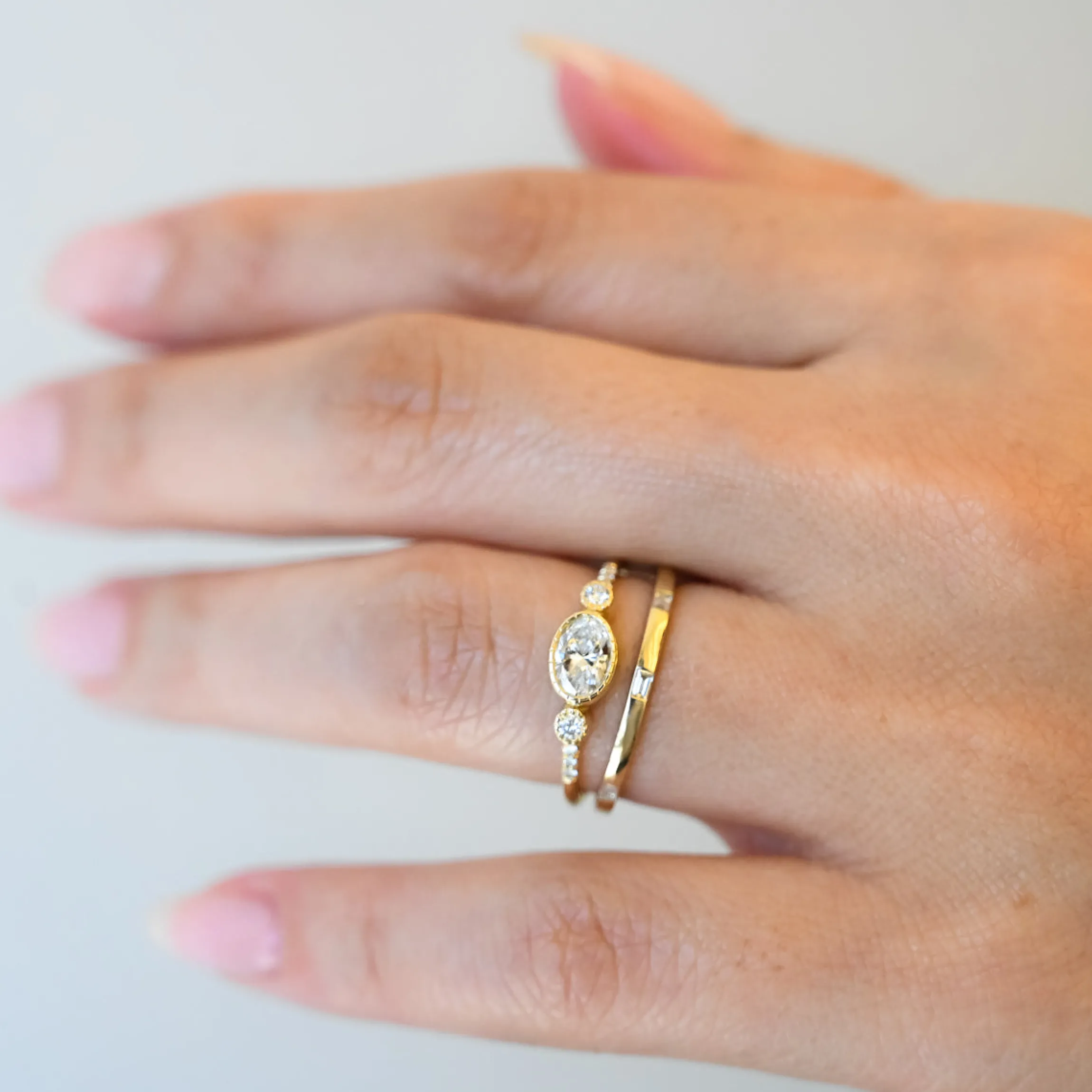 Eternal Baguette Dot Band