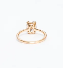 Oval Eleonore Delicate Pavé Ring