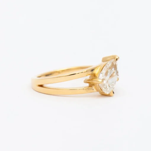 Pear & Round Maisonette Ring