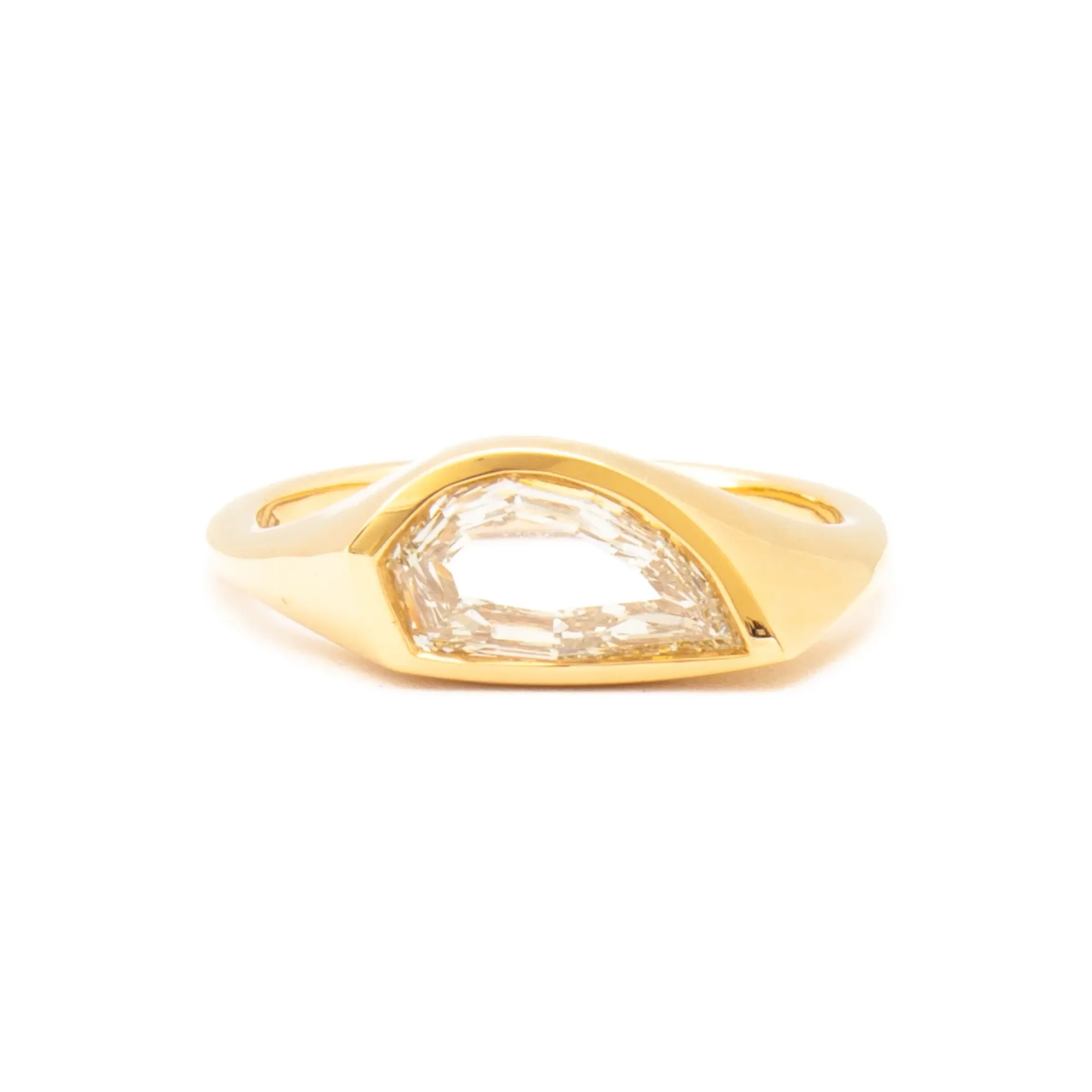 1.20 ct Aperture Diamond Ring