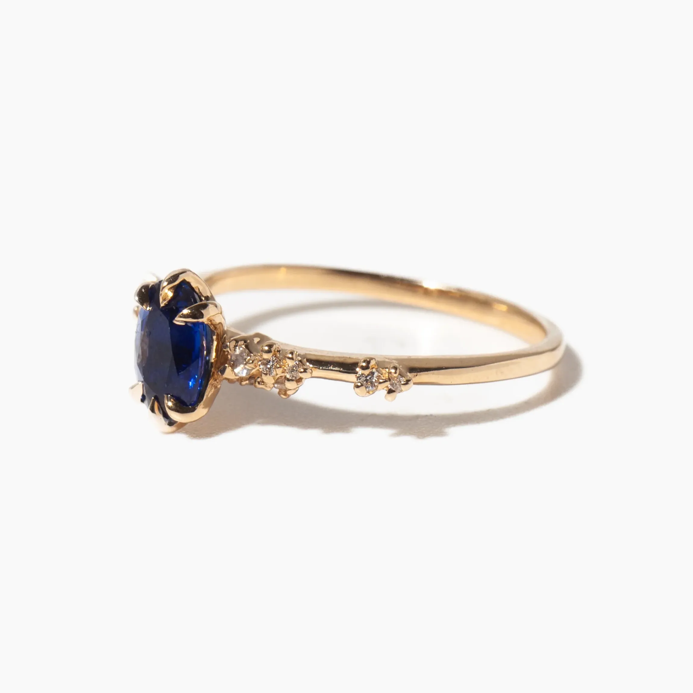 1.00 ct Blue Sapphire Daphne Ring
