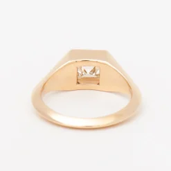 1.31 ct Carré-cut Diamond Solo Signet Ring