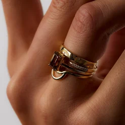 2.22 ct Emerald-Cut Champagne Diamond Bea Solitaire