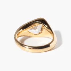 2.01 ct Floe Diamond Ring