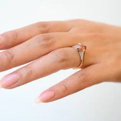 1.82 ct Garnet Minimalist Ring