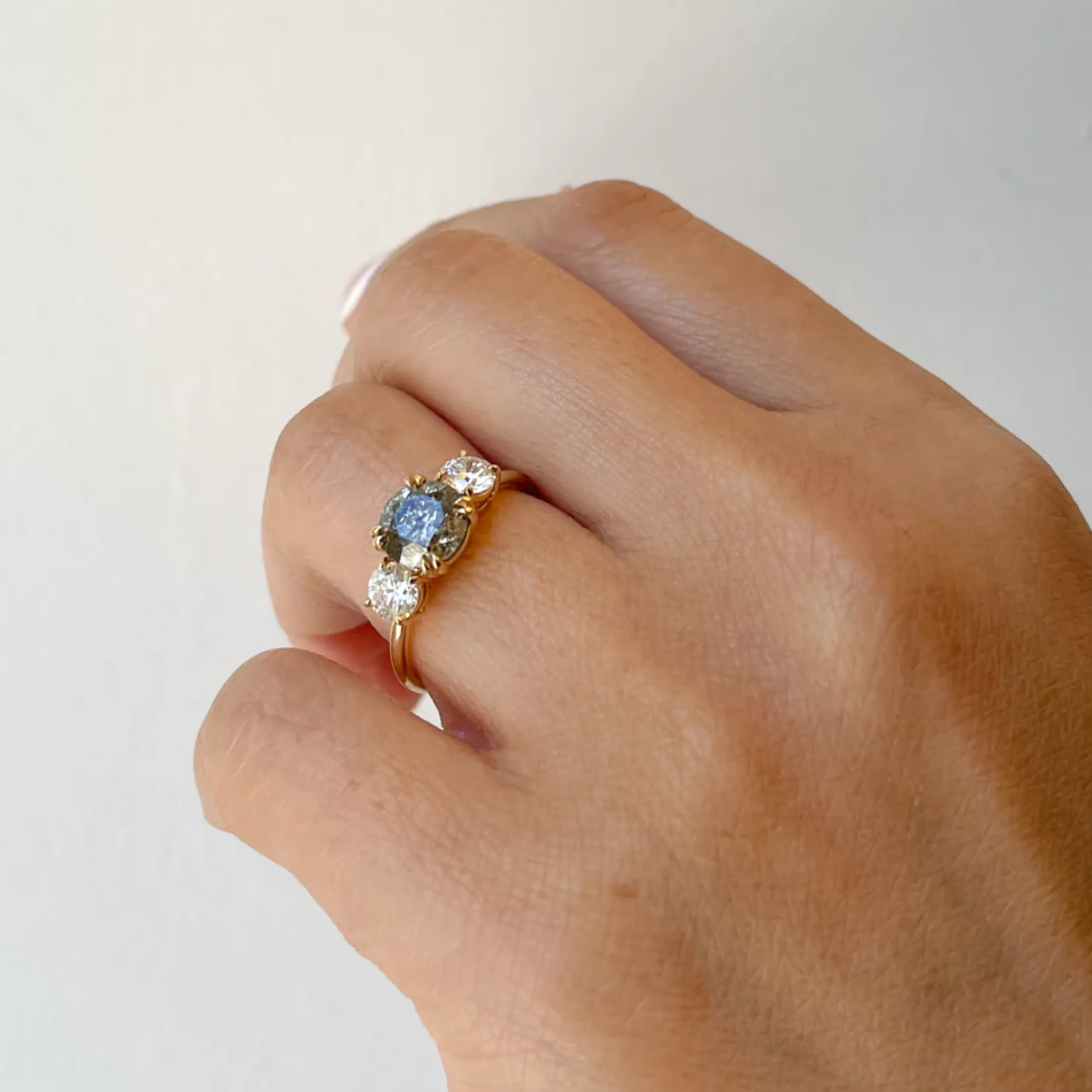 1.50 ct Grey Diamond Eleonore Three-Stone Ring