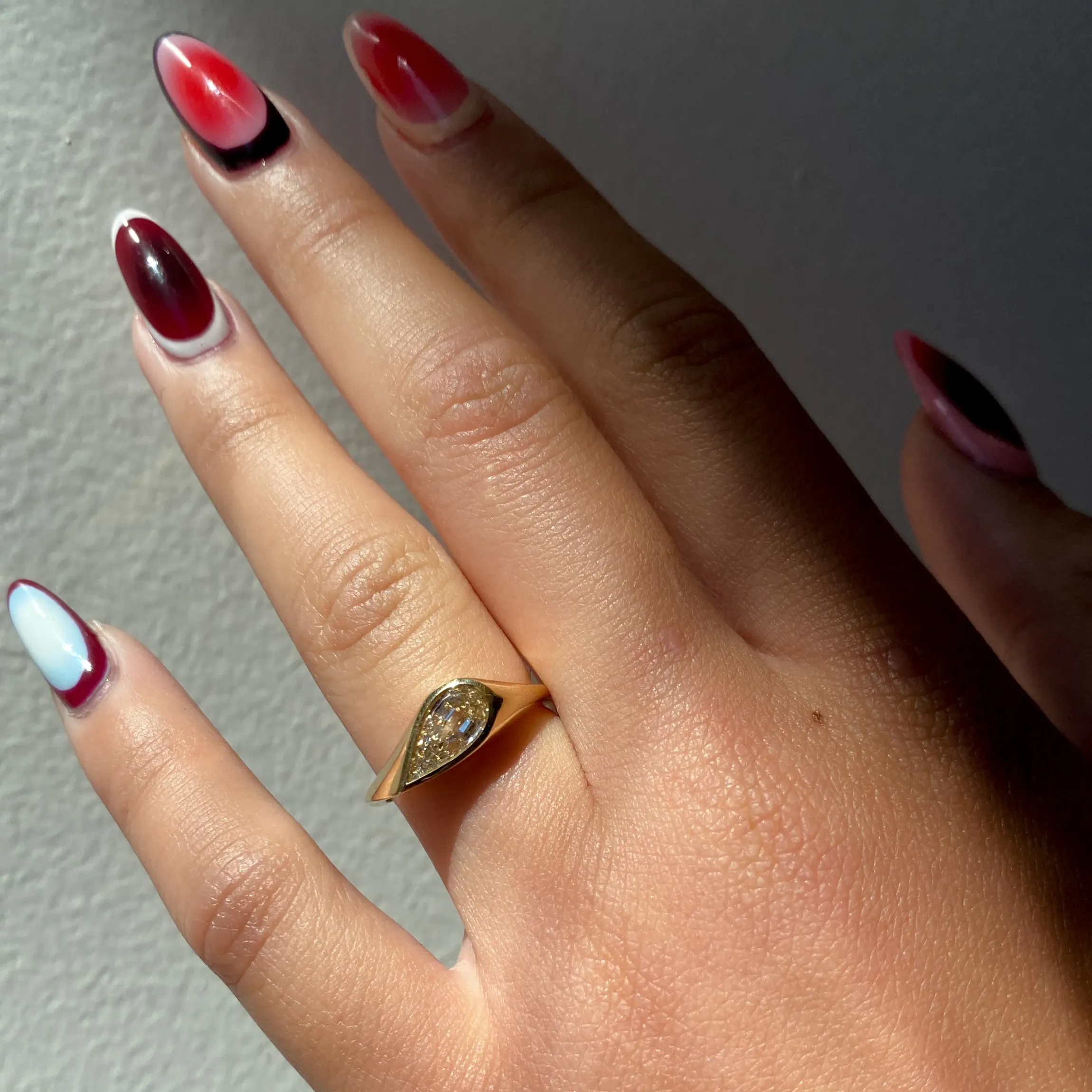 1.05 ct Lab-Grown Step-cut Pear Diamond Elation Signet Ring