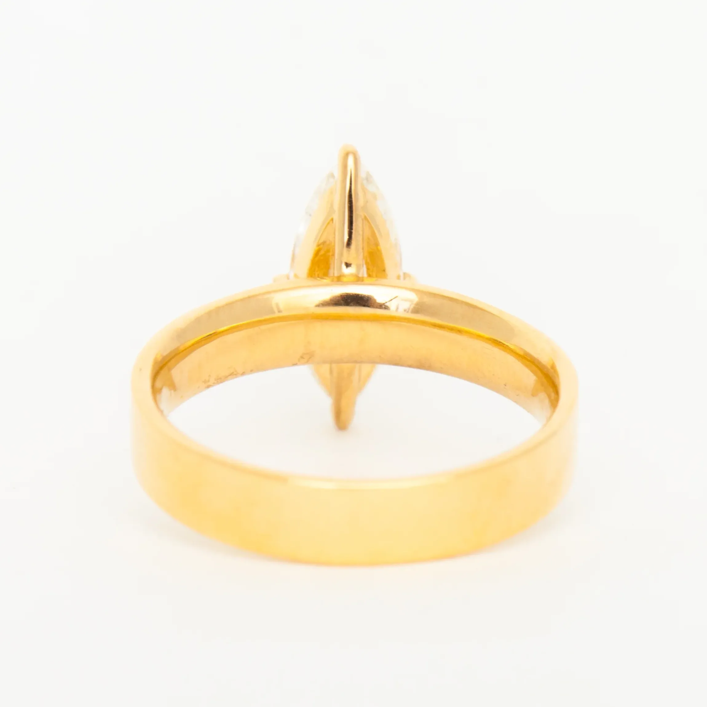 1.13 ct Marquise Diamond Temple Ring