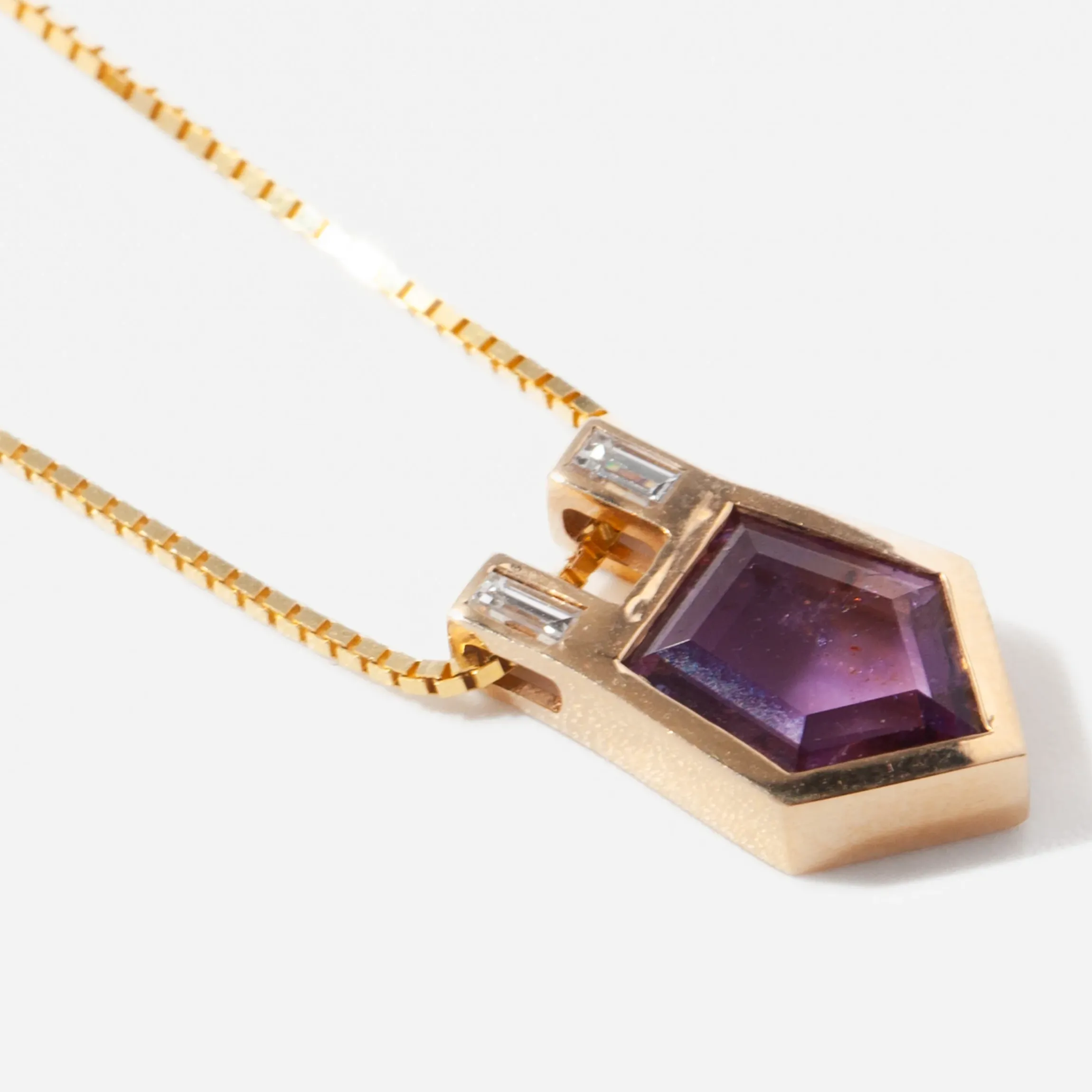 1.43 ct. Montana Sapphire Taurus Necklace