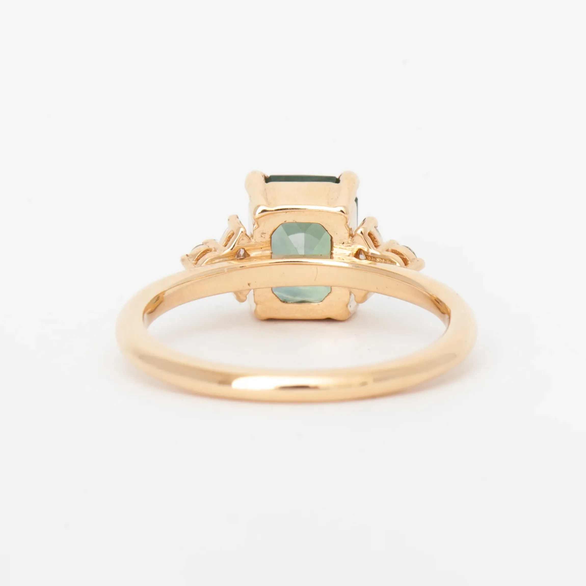 2.46 ct Seafoam Sapphire Desi Ring
