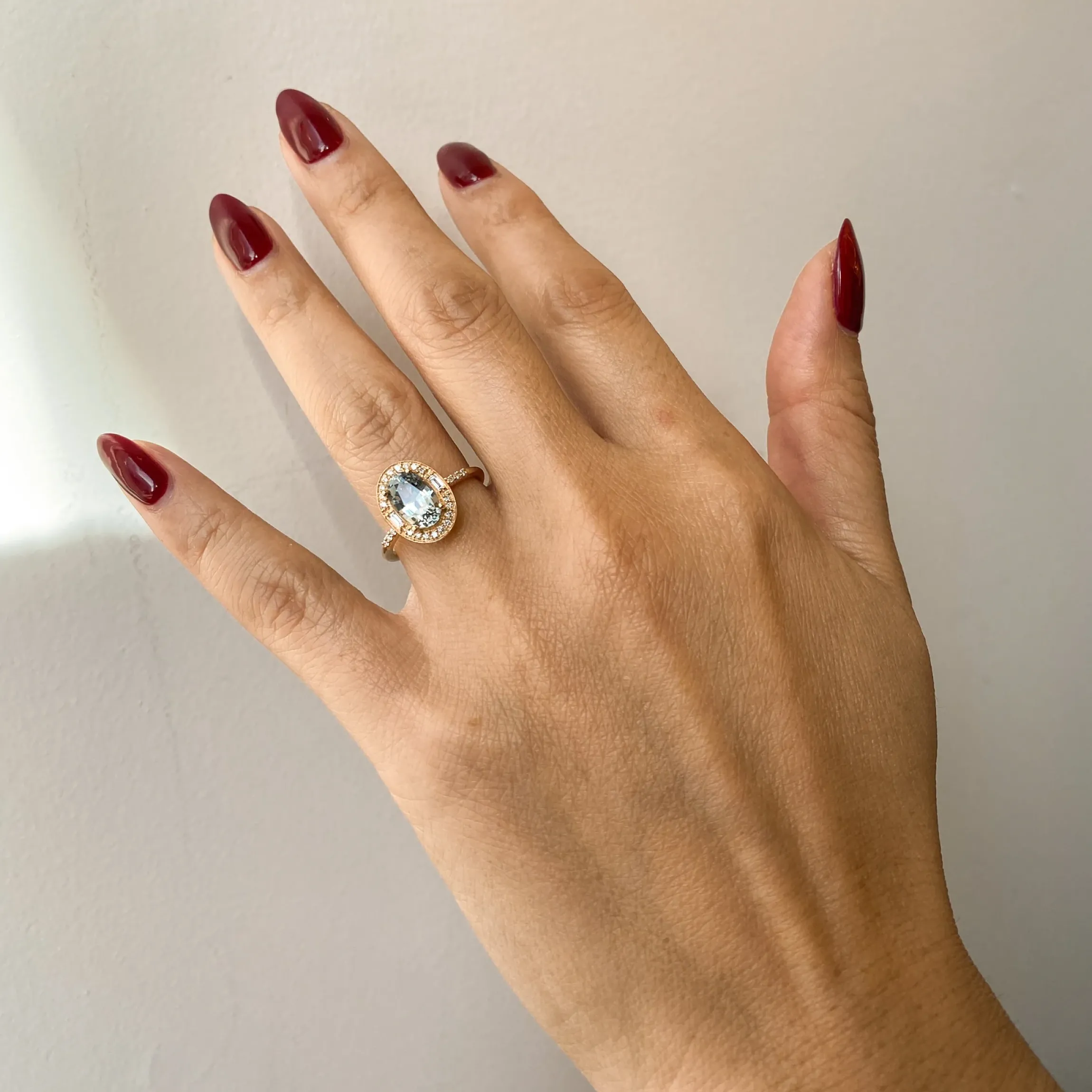 2.21 ct Silver-Grey Sapphire Athena Ring