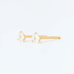 0.14 ctw Hexagon Diamond Vault Three-Prong Stud