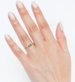 Color Change Garnet Equilibrium Ring