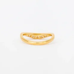 Curved Baguette Diamond Wedding Band