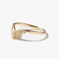 Diamond Intermezzo Arch Band