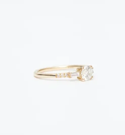 Diamond Melody Baguette Equilibrium Ring