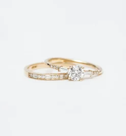 Diamond Melody Baguette Equilibrium Ring