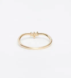 Diamond Peak Ring
