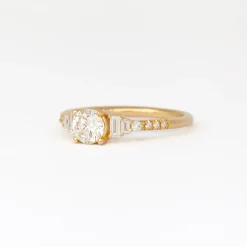 Diamond Scherzo Ring
