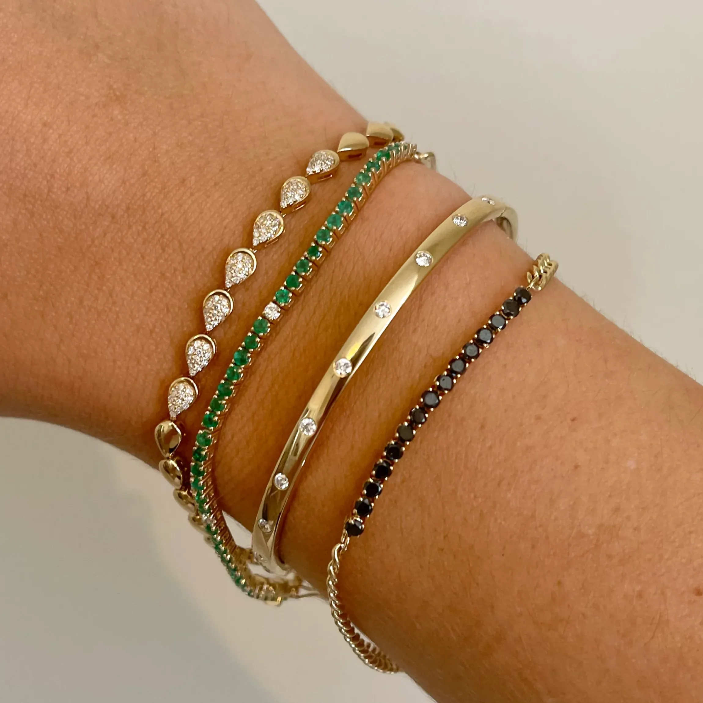 Emerald and White Diamond & Paperclip Half Tennis Bracelet