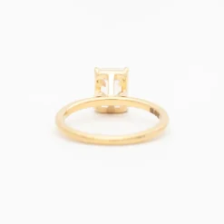 Emerald-Cut Coursière Solitaire