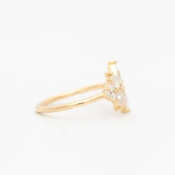 Flora Diamond Cluster Ring