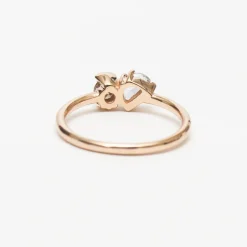 Lash Dyad Cluster Ring
