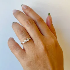 Linear Diamond Ring