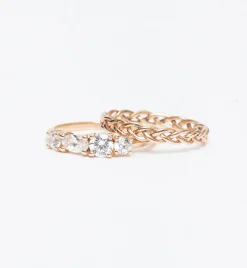 Linear Diamond Ring