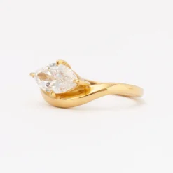 Marquise Diamond Piscine Ring