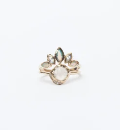 Mini Cove Moonstone Ring