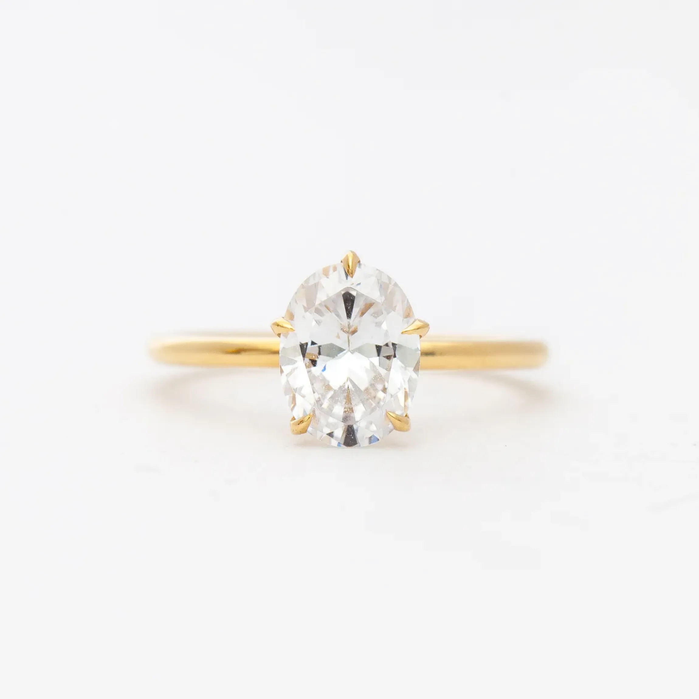 Oval Vault Five-Prong Solitaire