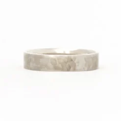 Square 5mm Hammered Band