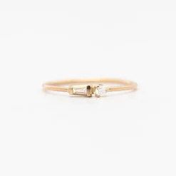 Tapered Baguette and Prong Diamond Ring