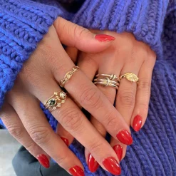 Teal Sapphire & Grey Diamond Florescence Ring