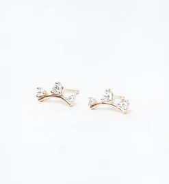 Three Diamond Amigos Curve Studs