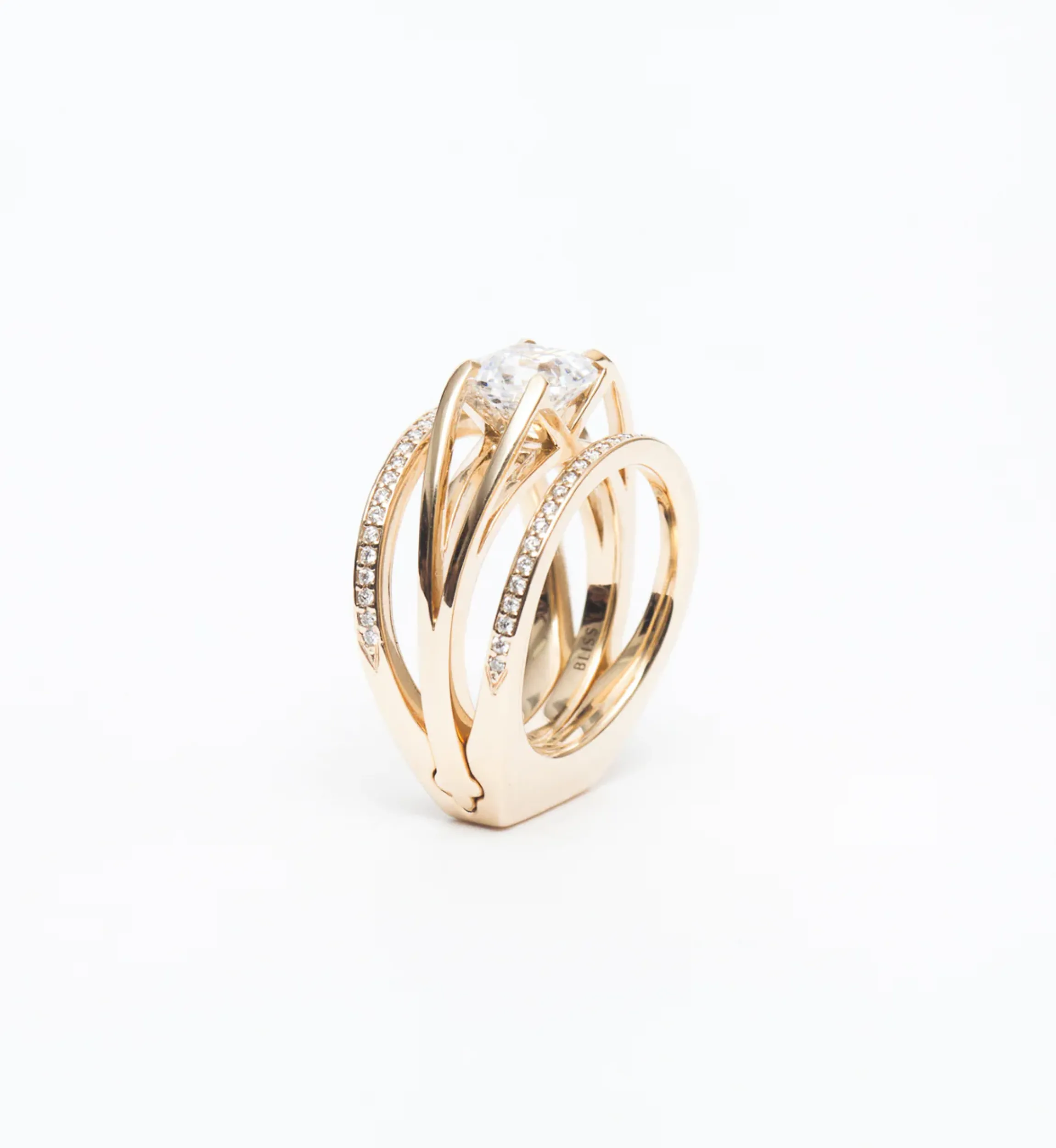 White Diamond Acute Enclose Ring, GOLD, 6