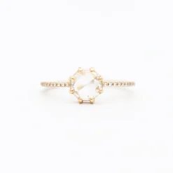 White Diamond Vega Ring