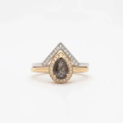 White Gold White Diamond Chevron Bea Band